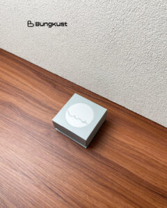 hardbox souvenir premium dengan logo brand